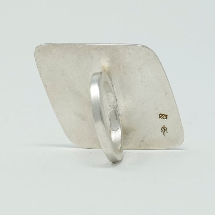 Oblique Labradorite Ring